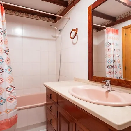 Orotava House بيت للعطل *